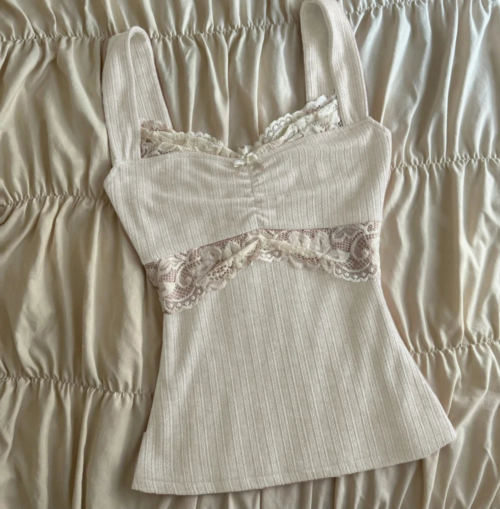 Summer Lace Patchwork Coquette T-shirt Ribbed Knit Slim Fit Milkmaid Tees Women Short Sleeve Y2k Grunge Crop Tops Aesthetic